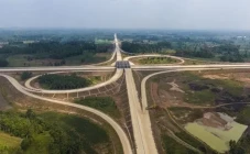 Mulai Besok, Jalan Tol...