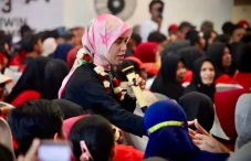 Tidak Ada Jarak Antara...