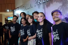 Gegara Akting, Amanda...