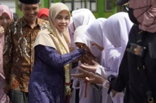 Jelang Debat Capres,...