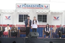 Melihat Fasilitas Puskestren...