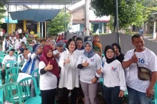 Peduli UMKM, Caleg Perindo...