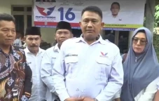 Warga Senang Dapat Bibit...