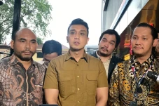 Aiman Witjaksono Resmi...