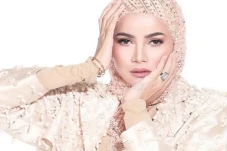 Menangis, Olla Ramlan...