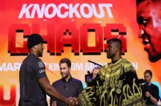 Anthony Joshua vs Francis...