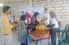 Bazar Minyak Goreng...
