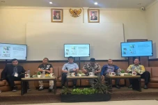 Lembaga Pemantau Pemilu...
