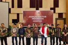 Forum Rektor Indonesia...