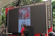 Respect Keputusan Ahok...