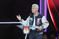Ganjar ke Prabowo soal...