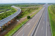 Siap-siap, Jalan Tol...