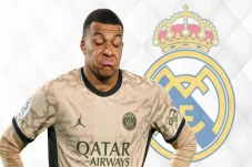 Kylian Mbappe Sepakat...