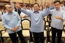 Putusan DKPP ke KPU,...