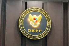Setelah Hasyim Asyari,...