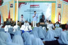 M Lutfi: Indonesia Mau...
