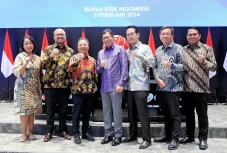 MNC Sekuritas Memperdagangkan...