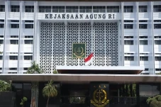 8 Instansi yang Buka...