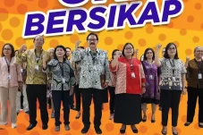 UKI Bersikap: Hukum...