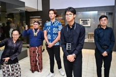 Alam Ganjar Ajak Anak...