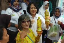 Bazar Minyak Goreng...