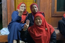 Ibu-ibu di Serang Antusias...
