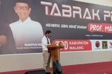 Mahfud MD: Silakan Terima...