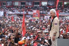 Ganjar Ajak Doa Bersama...