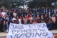 Sivitas Akademika Undip...