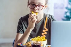 Suka Lapar saat Lihat...