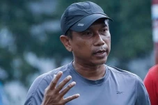 Arema FC Tunjuk Widodo...