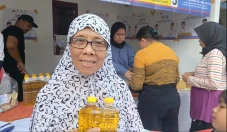 Yusuf Mansur dan Wahyu...
