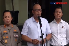 Polisi Tangkap Kekasih...