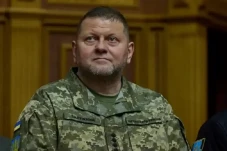 Zelensky Resmi Pecat...