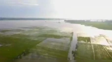 Diguyur Hujan selama...