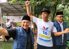 Warga Cipayung Doakan...