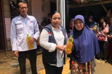 Caleg Perindo Ratih...