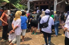 Warga Subang, Majalengka...