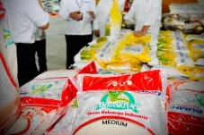 Beras Mahal dan Langka,...