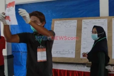 Petugas KPPS Perhatikan...