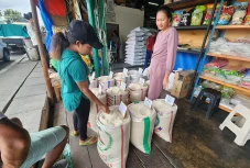 Harga Beras Mencekik...