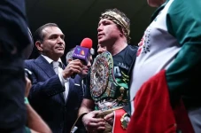 Siapa Lawan Saul Canelo...