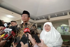 Rencana Pertemuan Megawati-Sri...