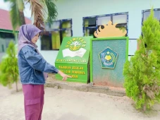 Motor Gadis Cantik Digondol...