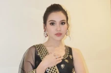 Ayu Ting Ting Antusias...
