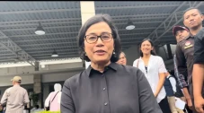 Sri Mulyani: Jaga Demokrasi,...