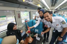 Usai Nyoblos, Penumpang...