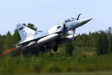 Berapa Harga Jet Tempur...