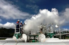 Gas Bumi Jadi Jembatan...