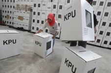 2 Petugas PPS Desa Sukamaju...